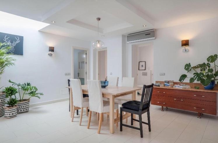 In Old Town Apartment *