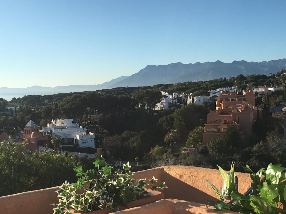 Deluxe In Royal Cabopino Townhouse Marbella