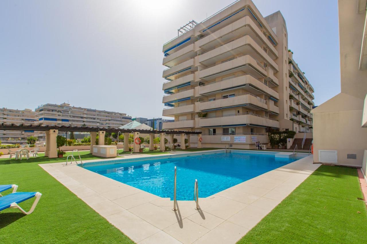 Trendy Apt. Puerto Banus Apartamento