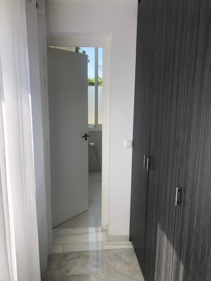 Little Paradise Close To La Sala In Puerto Banus / Quiet Villa Marbella