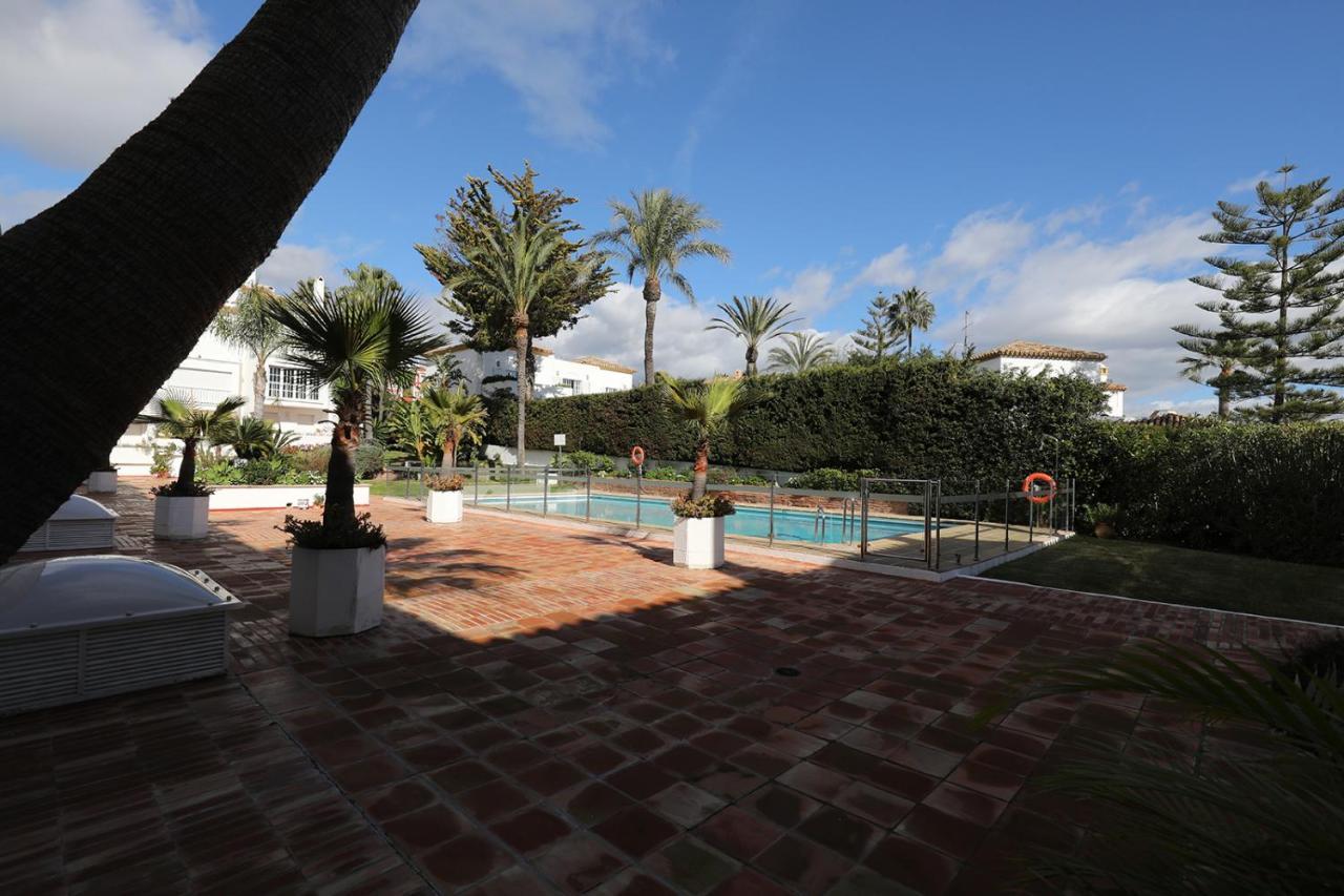 Apartment One Bedroom Walking Distance To Puerto Banus *