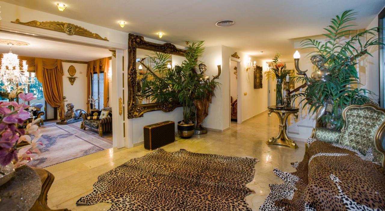 Royal Empire Villa Marbella