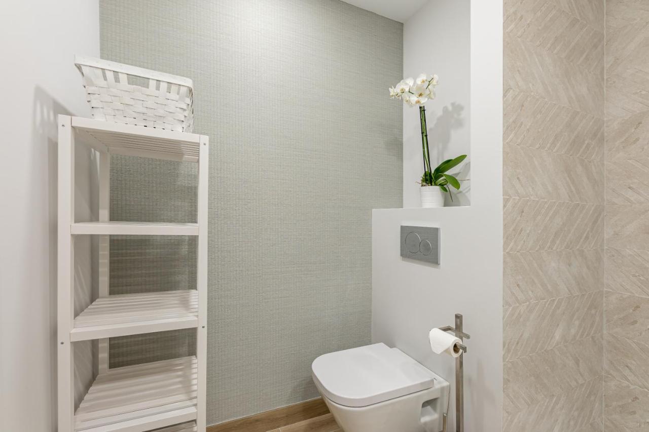 Apartment Brandnew By The Marbella