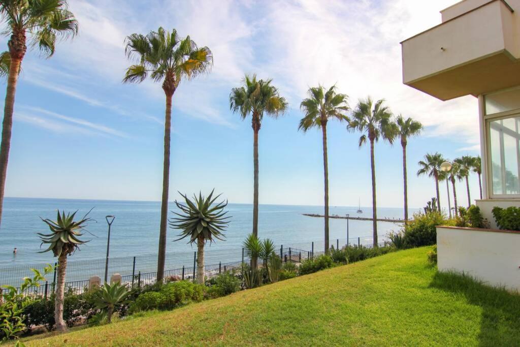 Oleholidays Del Mar Primera Linea Playa Appartement