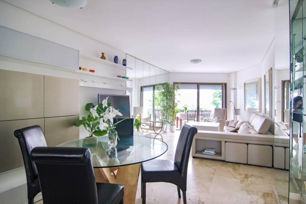 Oleholidays Del Mar Primera Linea Playa Appartement