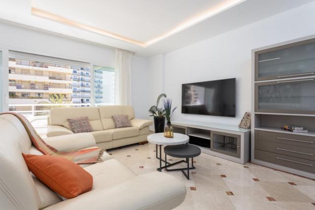 Centro Av. Del Mar Marbella