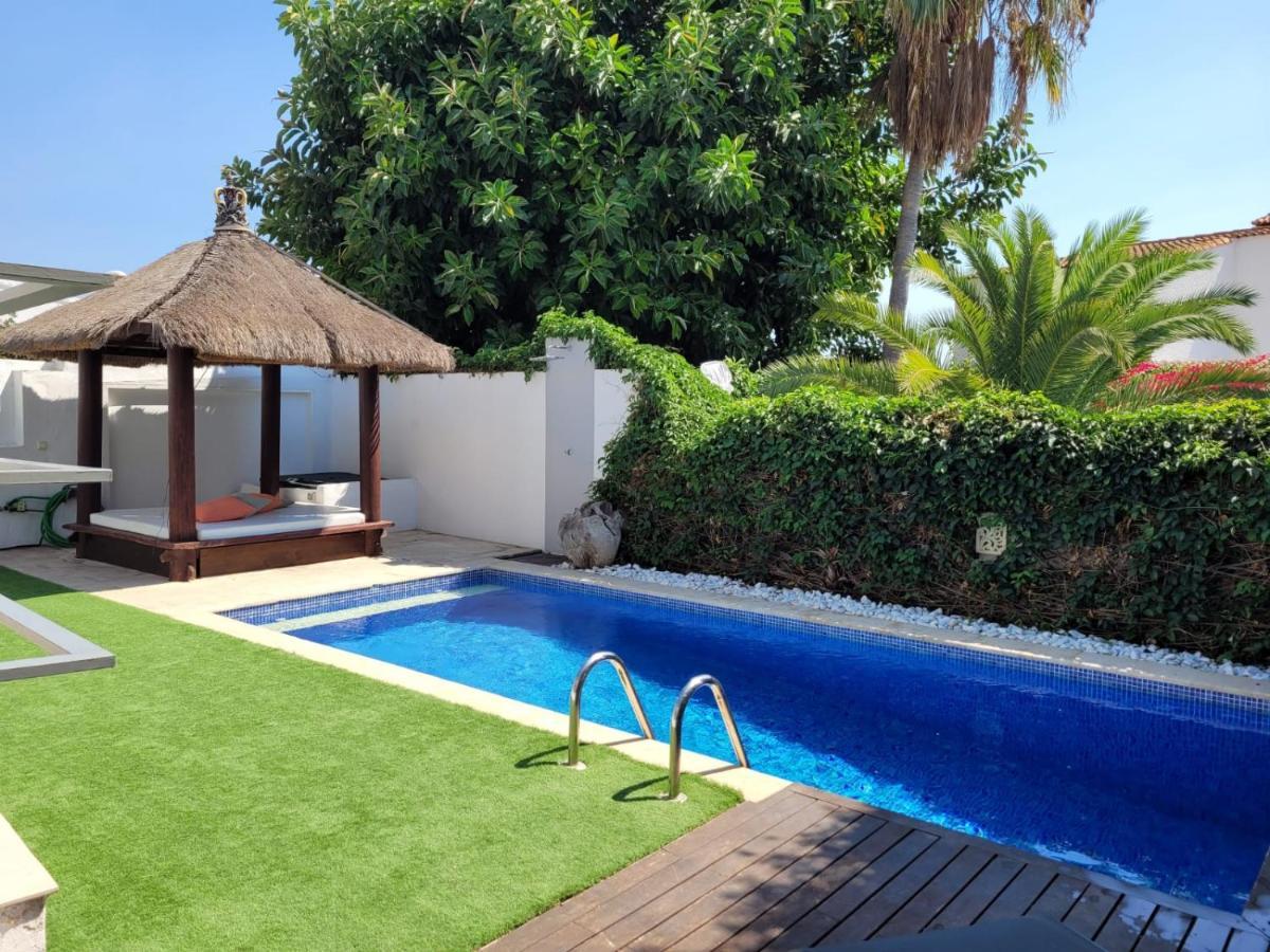Costabella -villa Mit Pool Zur Alleinbenutzung Holiday home Marbella