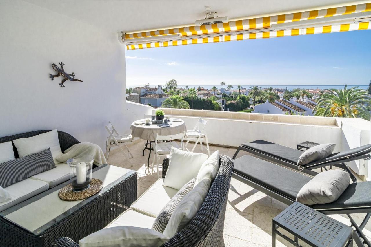 Ma2- Sea Views, Walking Distance To Puerto Banus Apartment *