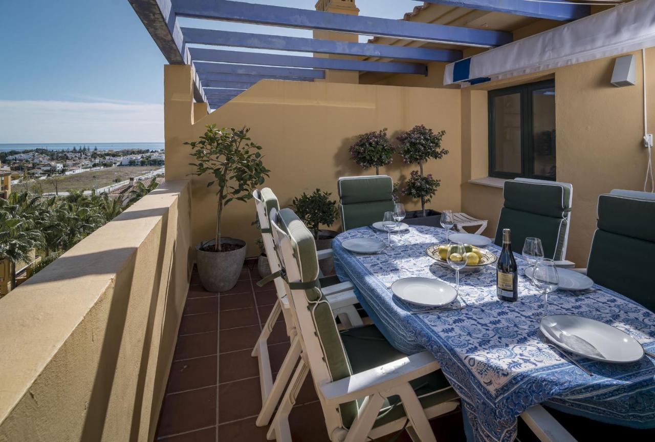 La-beautiful 3 Bedroom Penthouse Close To Sea *