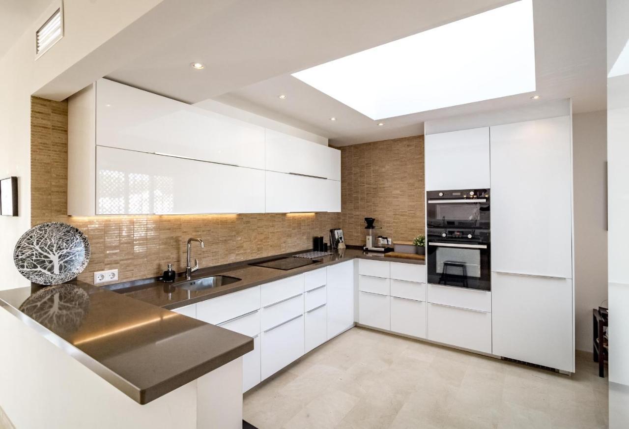 Ma2- Sea Views, Walking Distance To Puerto Banus * Marbella