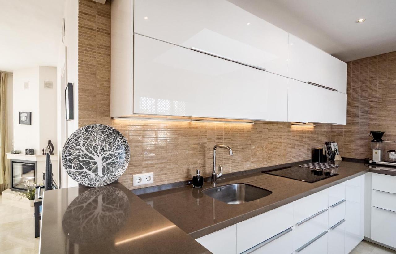 Apartment Ma2- Sea Views, Walking Distance To Puerto Banus