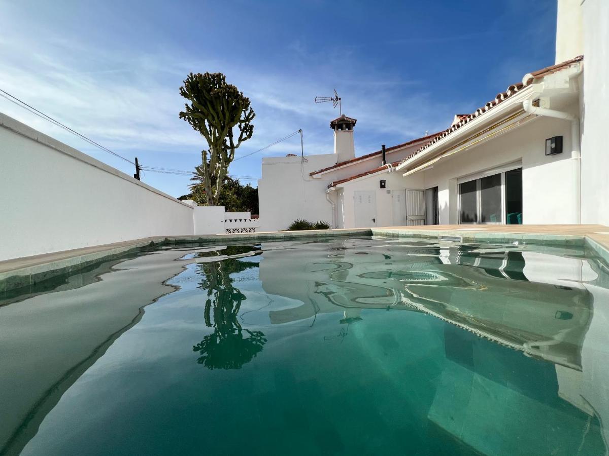 Casa de férias Karibu & Pool