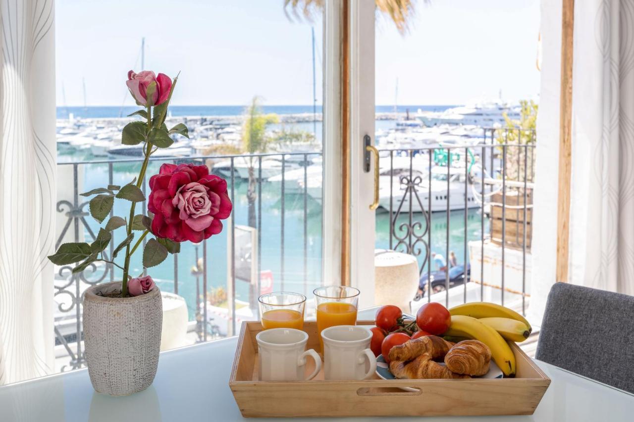 Apartment Oleholidays Pb 243 Primera Linea De Mar Puerto Banus