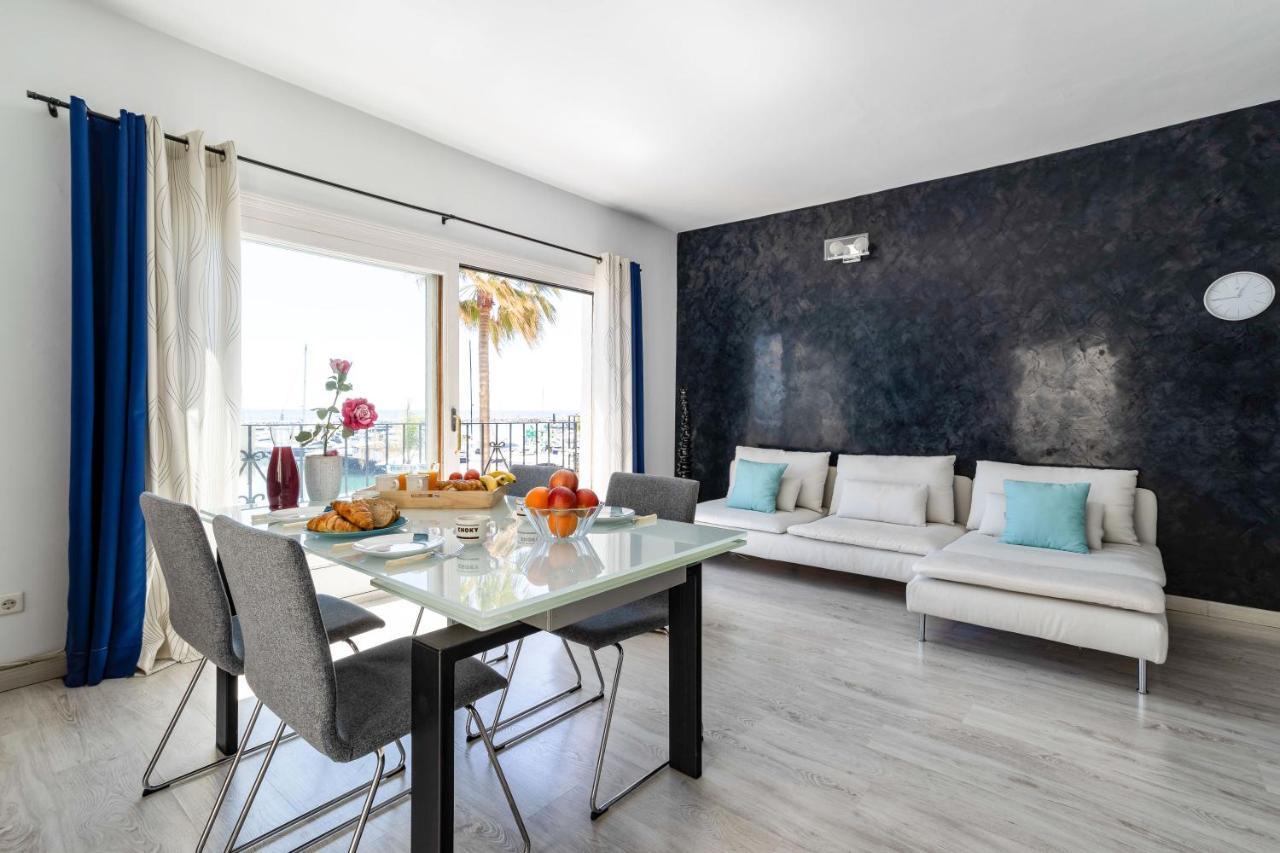 Apartment Oleholidays Pb 243 Primera Linea De Mar Puerto Banus Marbella