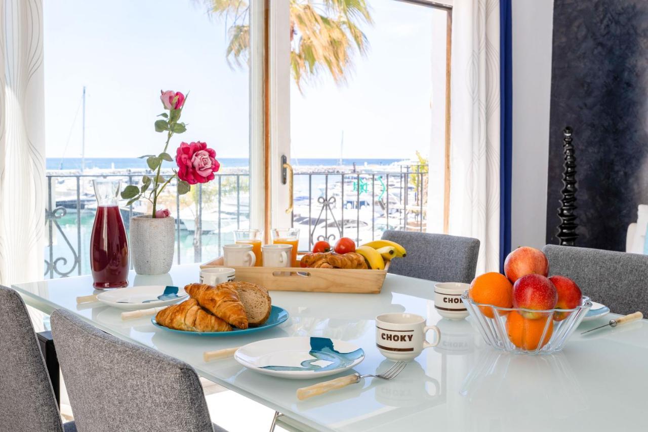 Apartment Oleholidays Pb 243 Primera Linea De Mar Puerto Banus Marbella