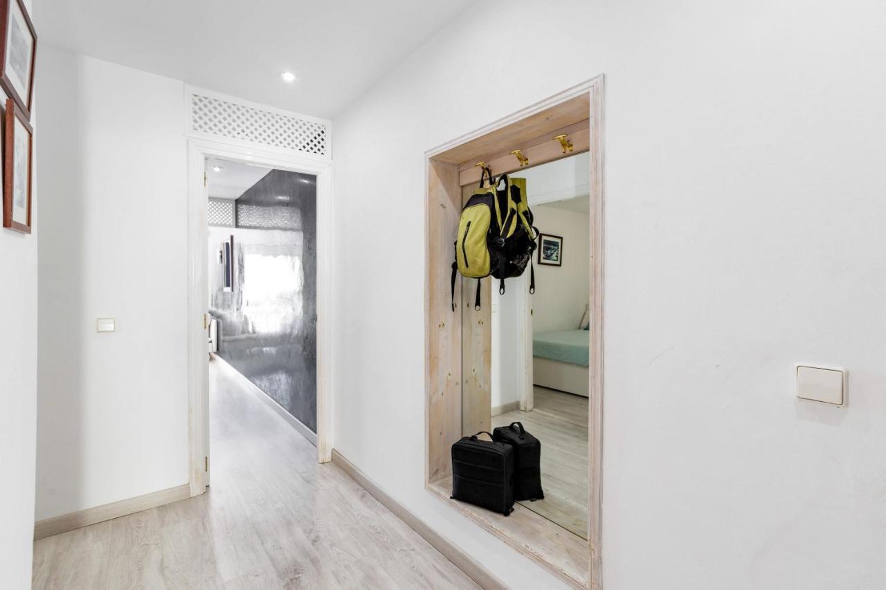 Oleholidays Pb 243 Primera Linea De Mar Puerto Banus Apartment