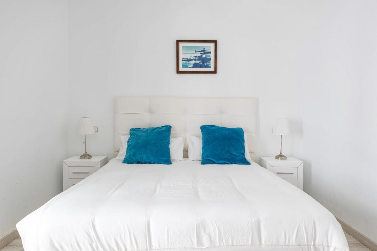 Apartment Oleholidays Pb 243 Primera Linea De Mar Puerto Banus *