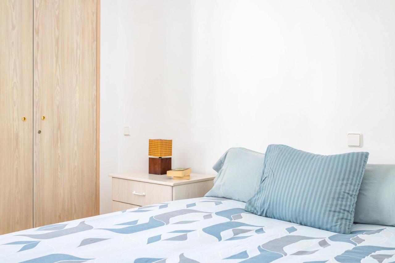 Oleholidays Pb 243 Primera Linea De Mar Puerto Banus Apartment