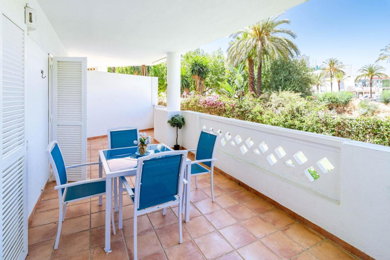 Pr20 - Good Located Flat Puerto Banus Appartement Marbella