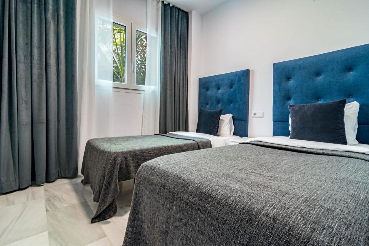 Pr20 - Good Located Flat Puerto Banus Marbella