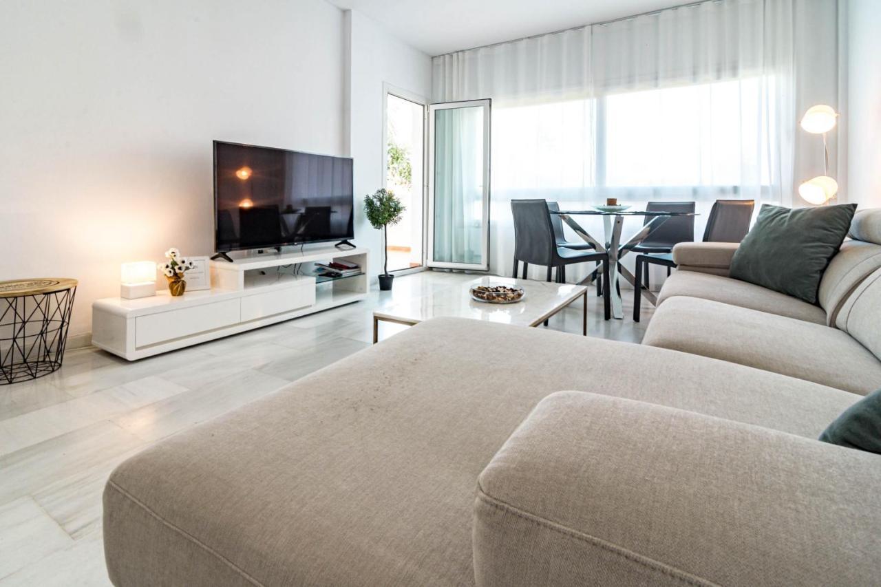 Pr20 - Good Located Flat Puerto Banus Appartement Marbella