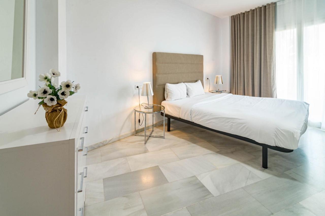 Pr20 - Good Located Flat Puerto Banus Marbella