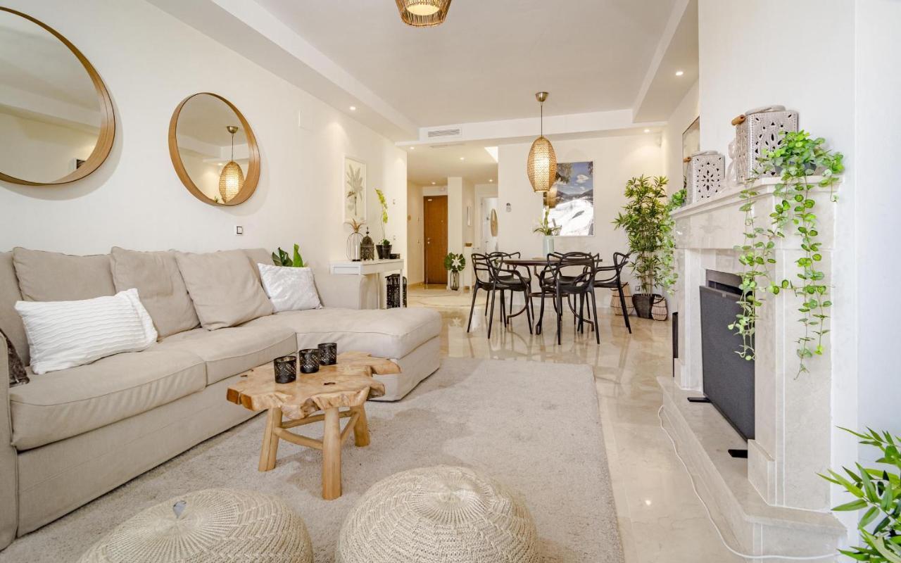 Ar23- 3 Bedroom Amazing Views * Marbella
