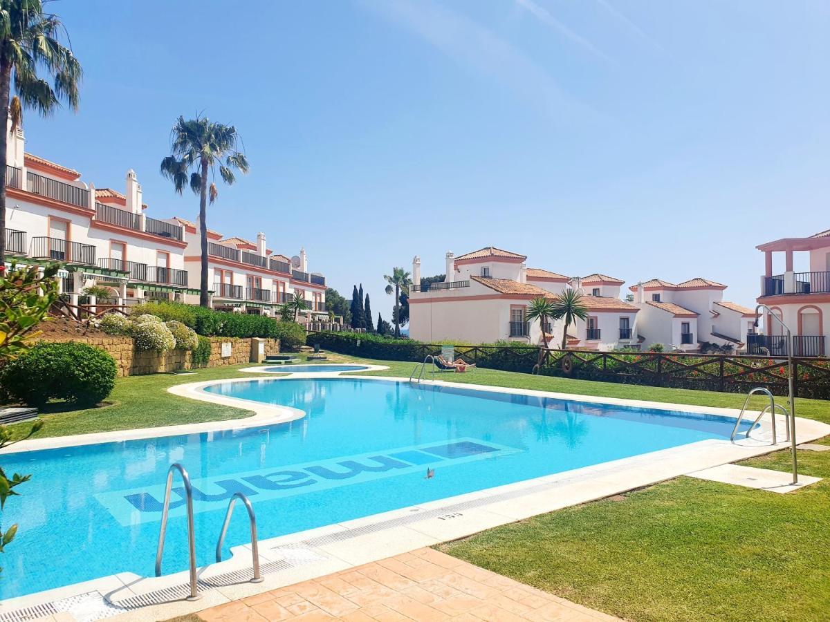 Lomas De Cabopino House Apartamento
