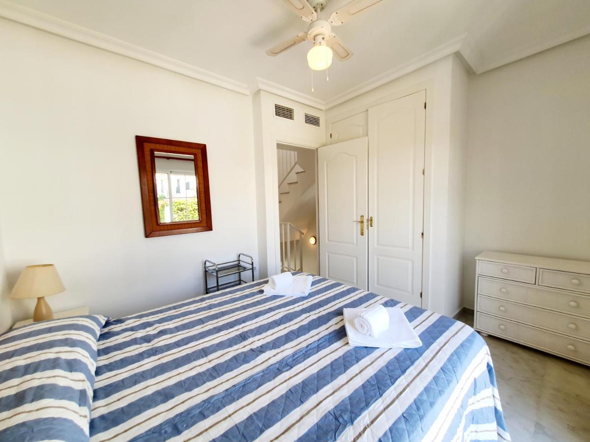 Lomas De Cabopino House Apartamento *