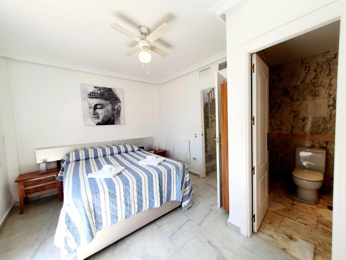 Lomas De Cabopino House Apartamento *