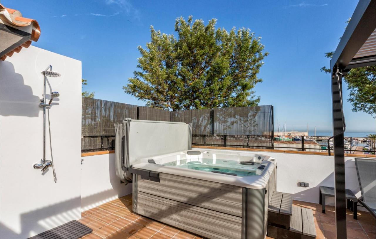 Gorgeous In With Kitchen Сasa de vacaciones