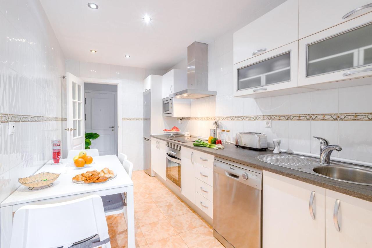 Oleholidays Genova Junto A Marriot Marbella