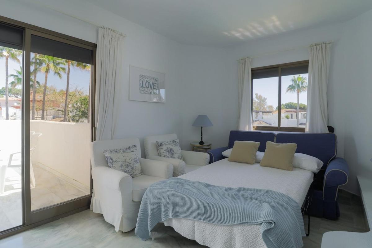 Apartment C63 - Sea View Peaceful Beach