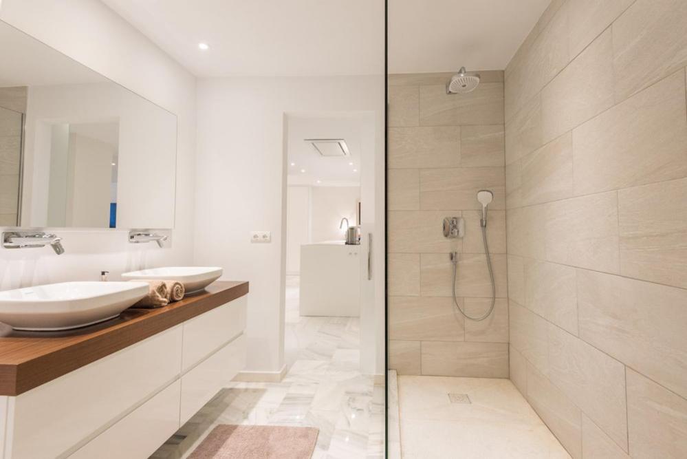 Playas Del Duque, Puerto Banus, Golf .playa Y Compras Appartement *