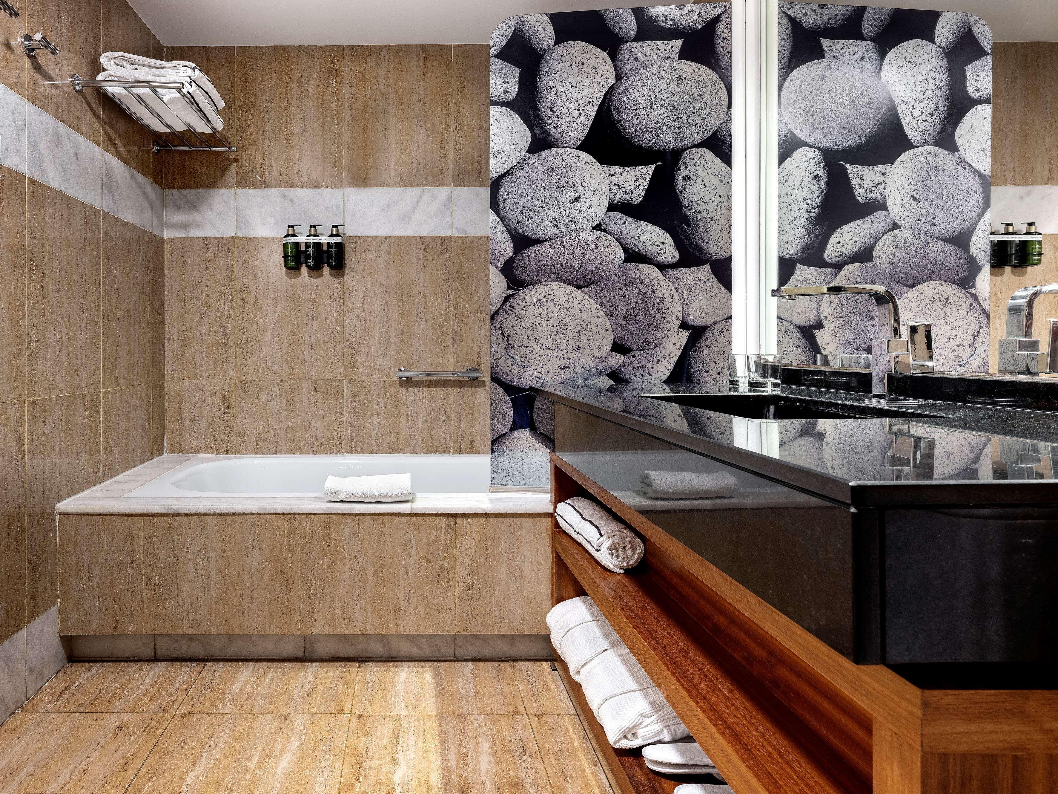Hotel Me By Melia Marbella