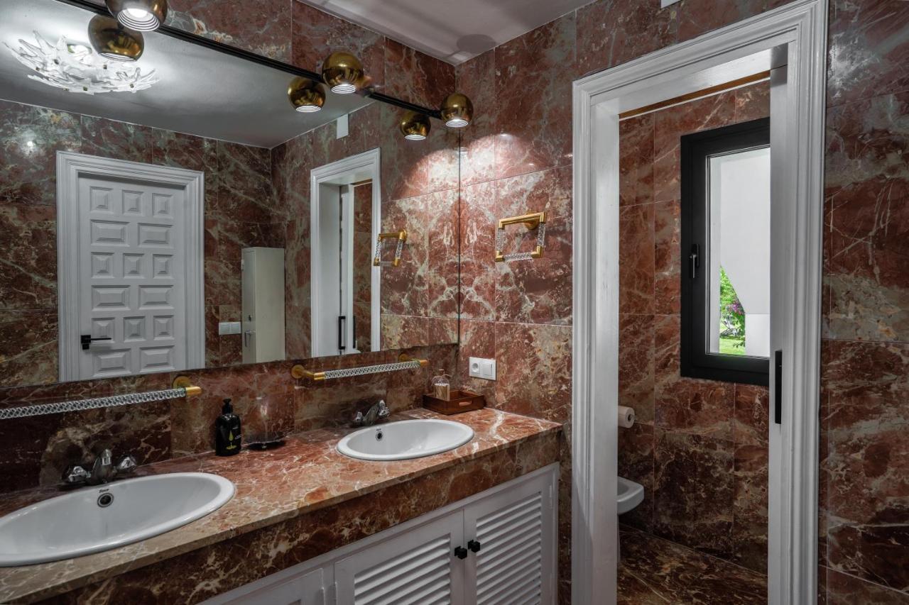 27 Nueva Andalucia Puerto Banus Marbella