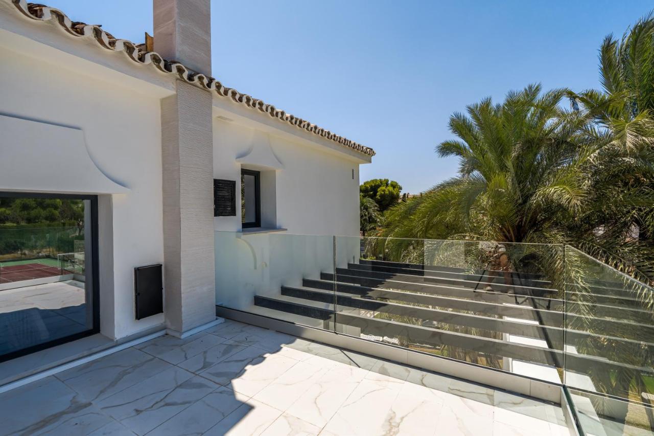 27 Nueva Andalucia Puerto Banus