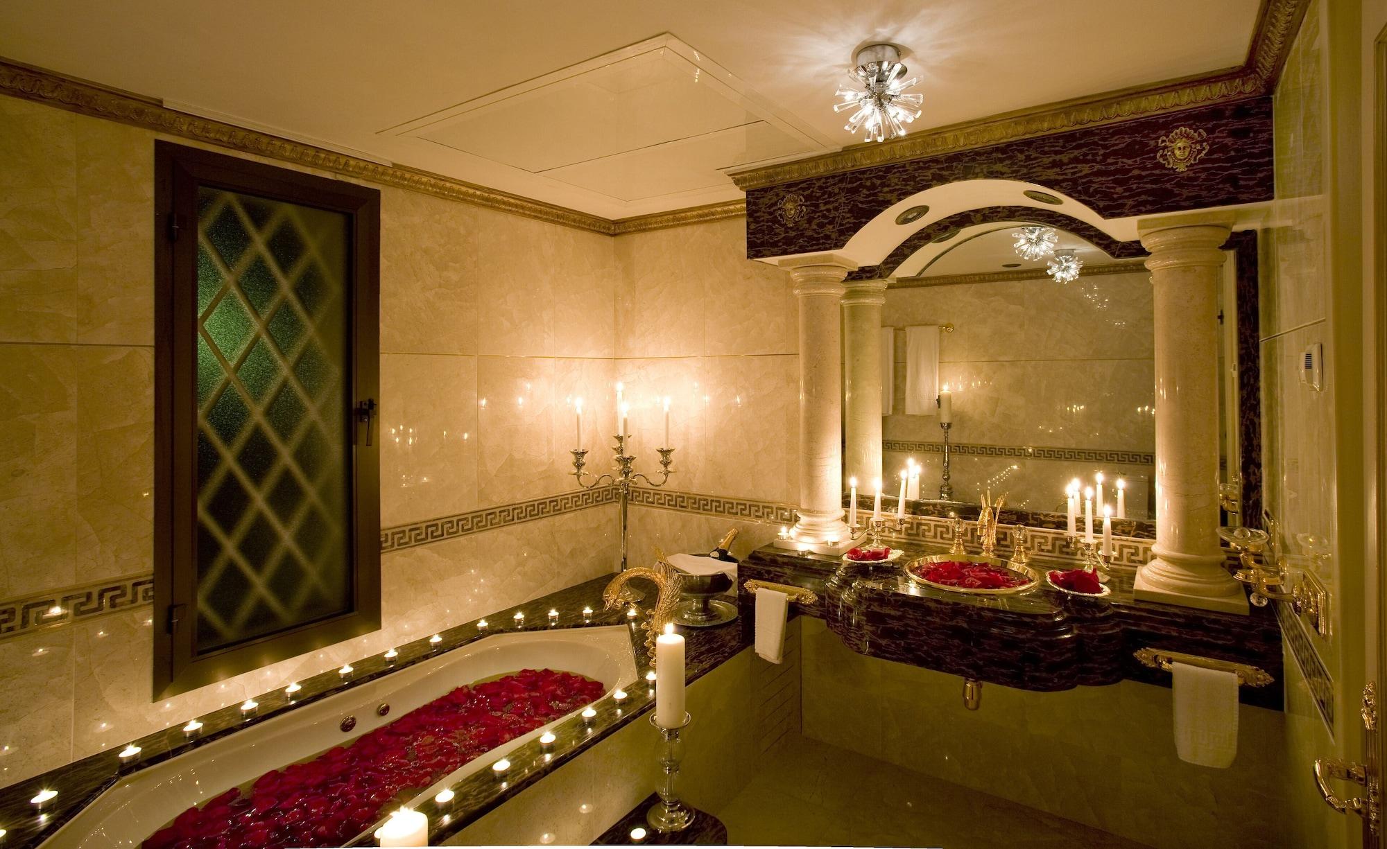 Royal Empire Villa