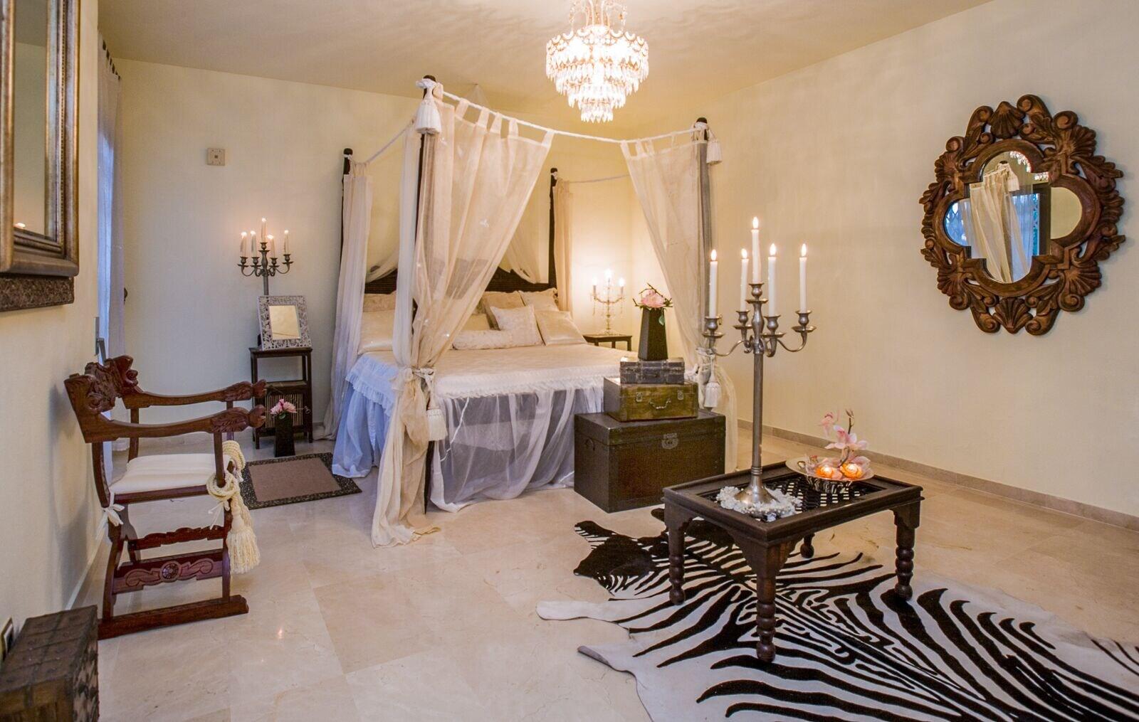 Villa Royal Empire *