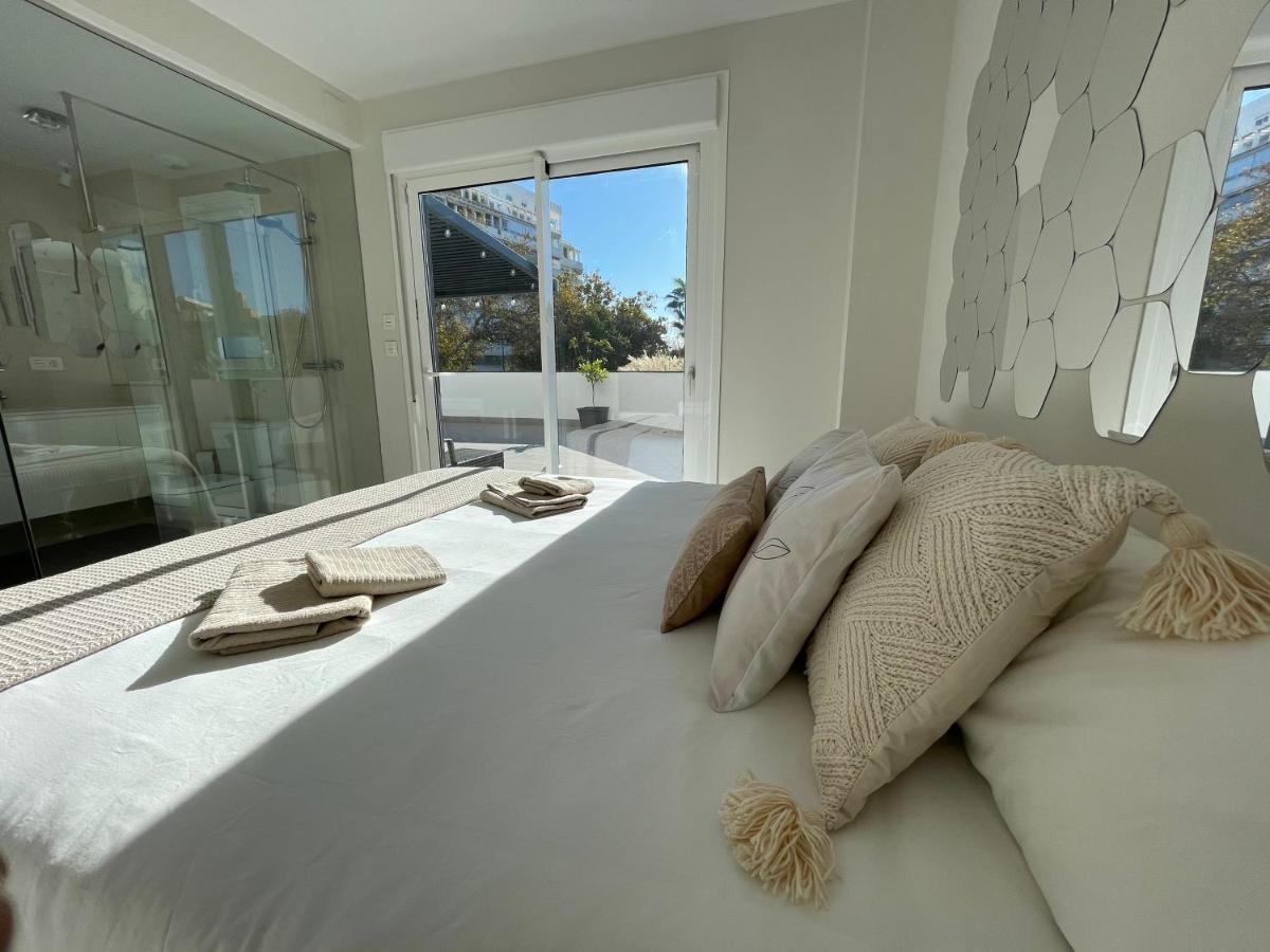 Centre With Terrace And Pool Apartment