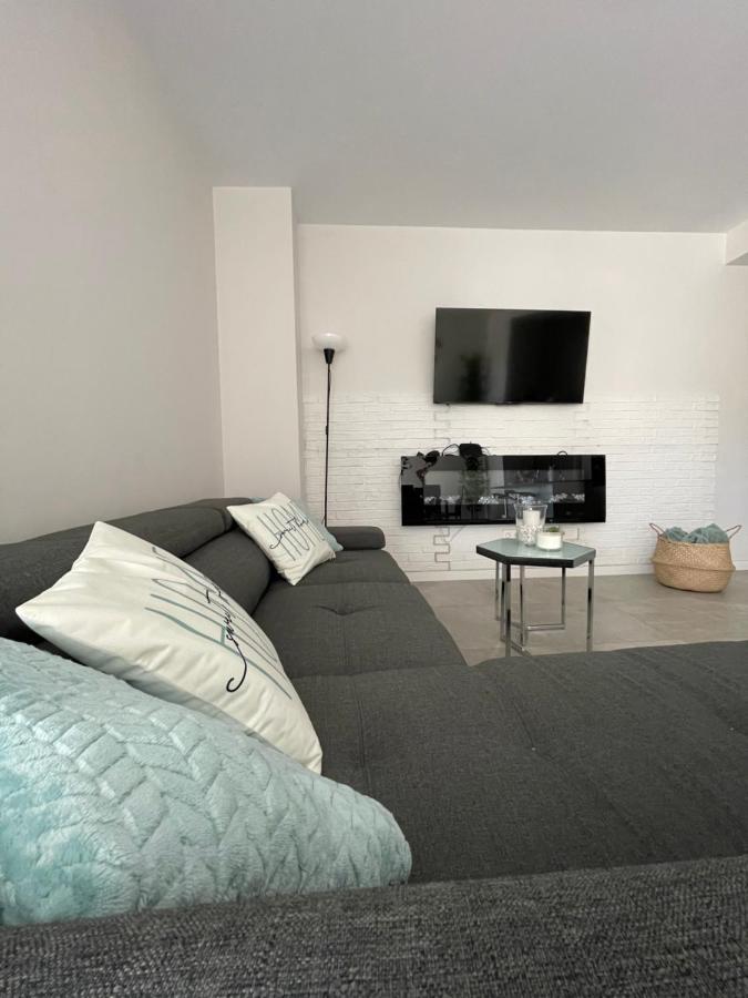 Apartment Centre With Terrace And Pool *