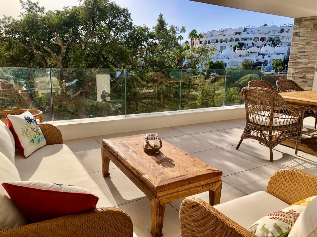 Modern In Front Of Cabopino Golf Apartment Marbella