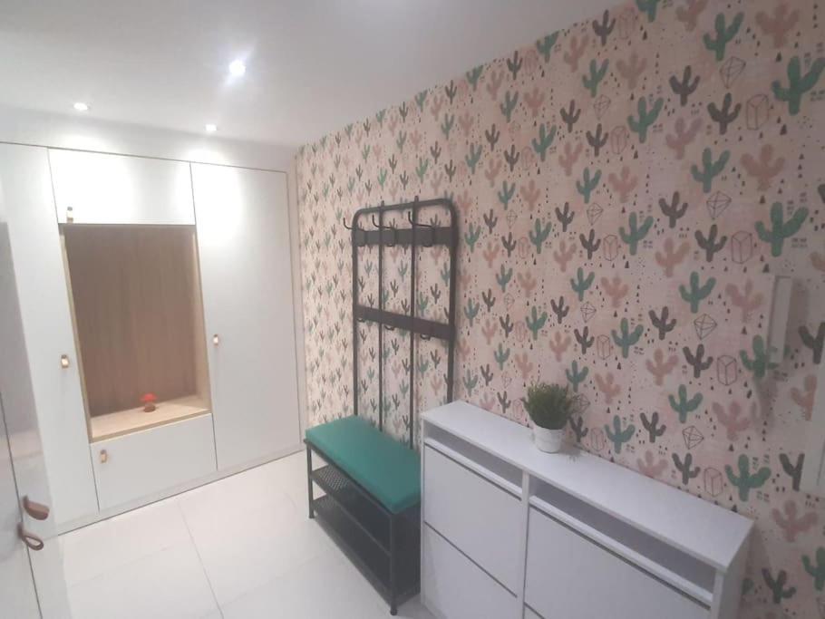 Apartment Acogedor, Centro, Aparcamiento Gratis, Wifi *