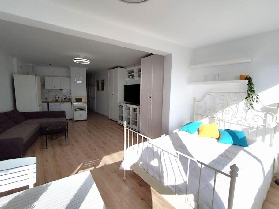 Estudio Con Increibles Vistas. Marbella