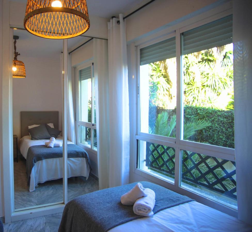Walk To Puerto Banus, 2br, 2bth, Pool *