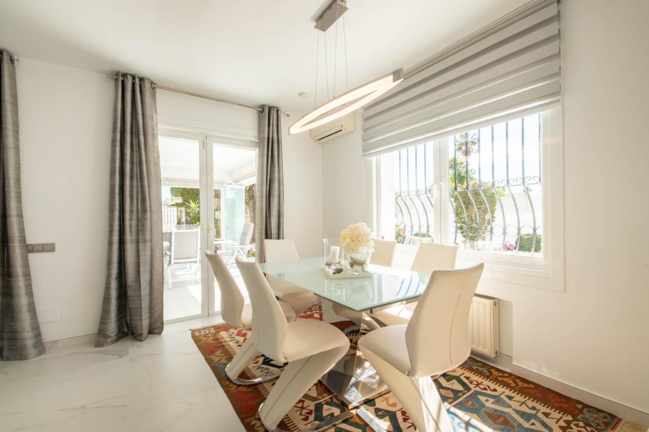 Encantadora Junto A La Playa En Monteros Con Seguridad 24 Villa *