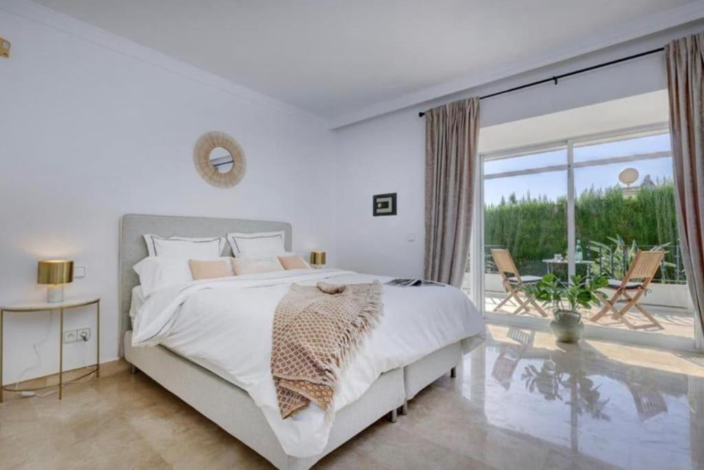 Aloha Gardens In Puerto Banus Appartement