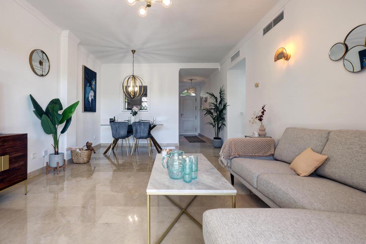 Aloha Gardens In Puerto Banus Appartement