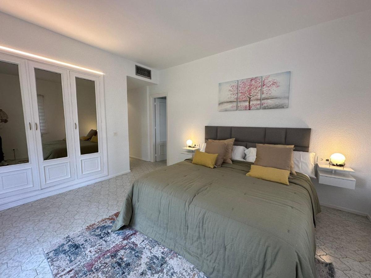 Apartamento - Puerto Banus Playa - Andalucia Del Mar Marbella