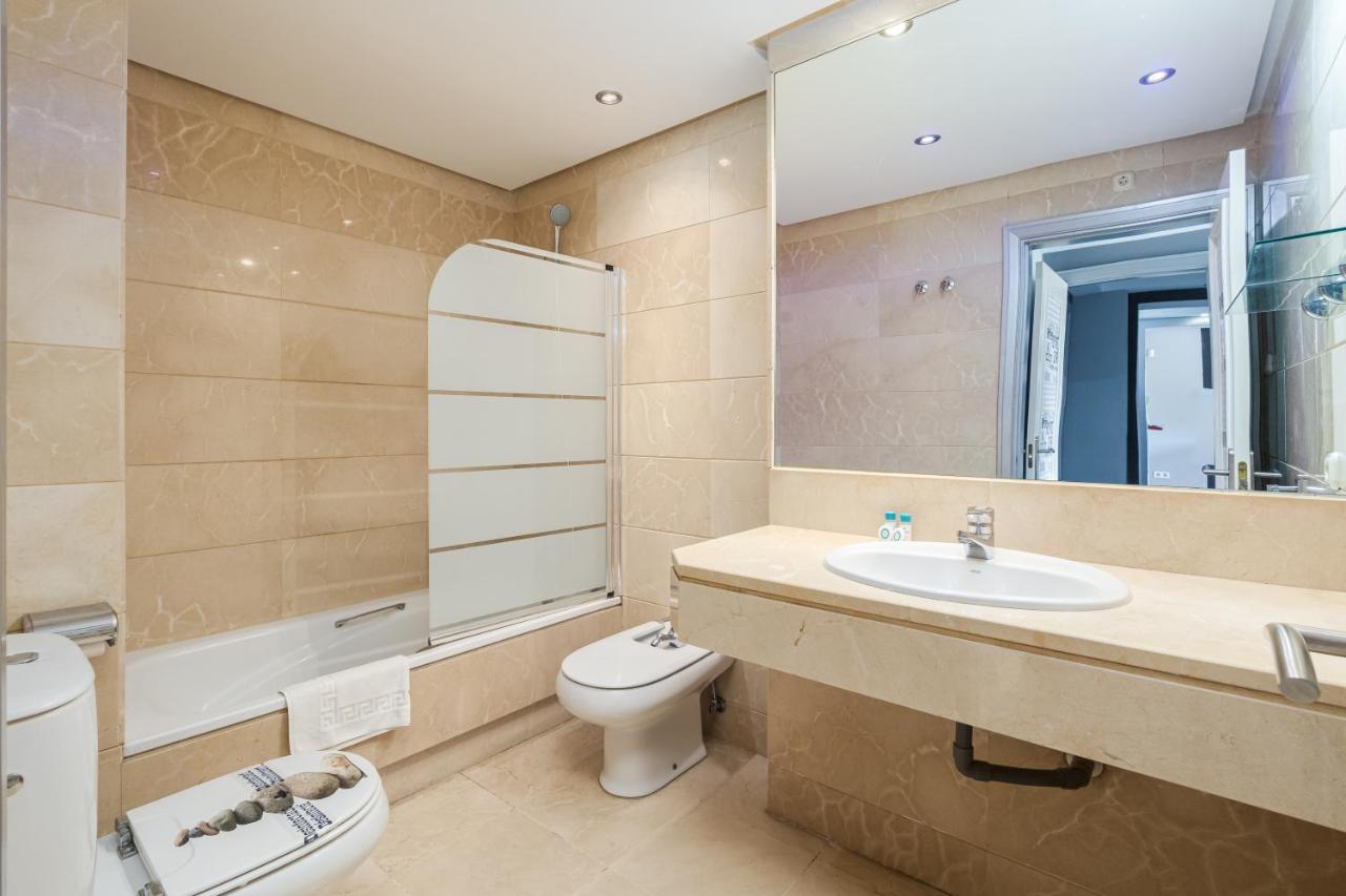 Trendy Apt. Puerto Banus
